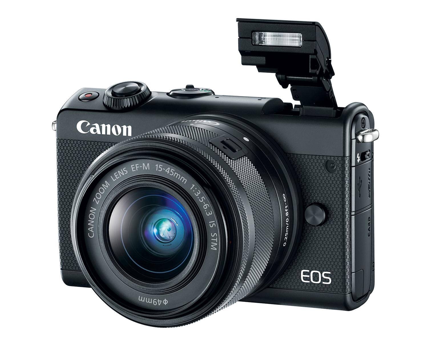 Appareil Canon EOS M100 - Noir avec EF-M 15-45mm et flash - Vue trois quarts