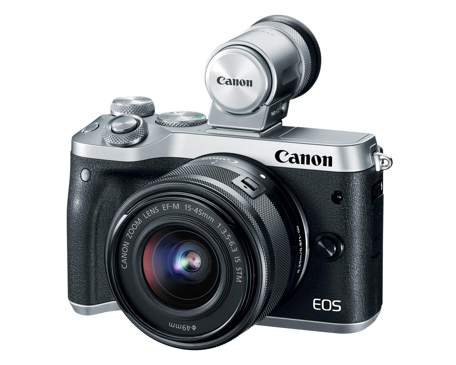 EOS M6 avec objectif EF-M15-45mm - Argent - Vue trois quarts avec EVF-DC2