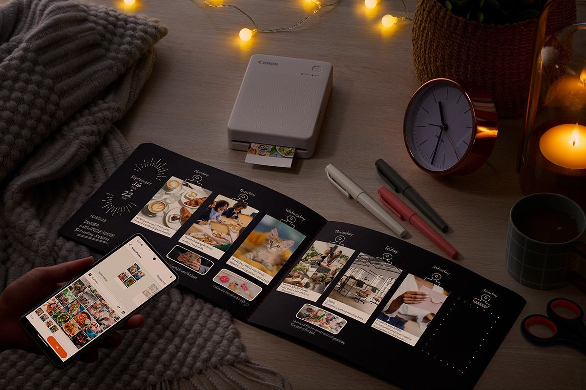 woman taking a selfie vlog with a Tripod Grip HG-100TBR