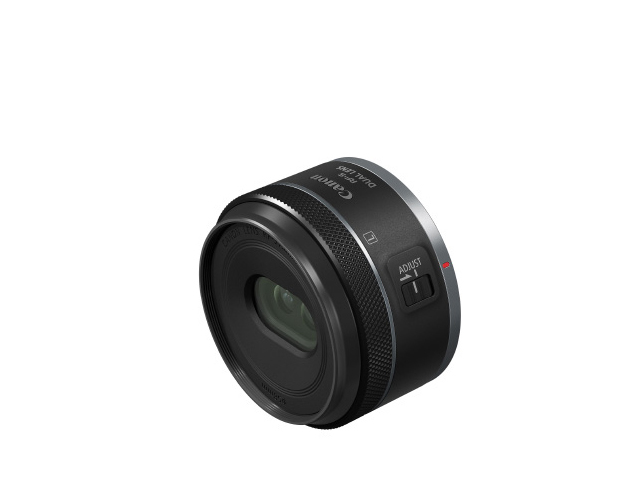 RF-S7.8mm F4 STM DUAL